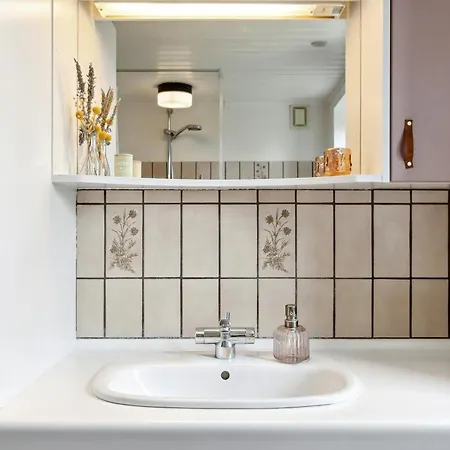 Soul In A 100-year-old On Langeland Tranekær